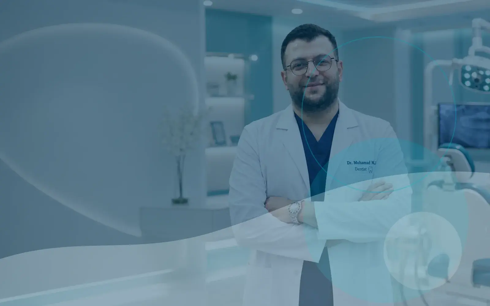 بيئة علاجية حديثة ونظام تعقيم واضح